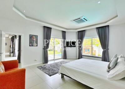 Majestic Residence Pool Villa Pattaya – 4 bed 4 bath in Pratamnak PP10536