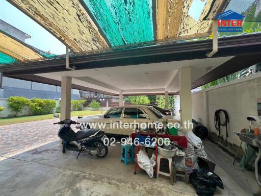 Outdoor Carport with Multipurpose Use