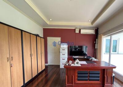6 Bedrooms House East Pattaya H011647