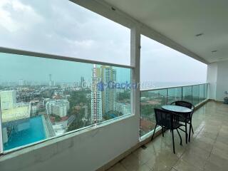 2 Bedrooms Condo in Cosy Beach View Pratumnak C011646