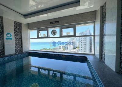 Studio Condo in Cosy Beach View Pratumnak C011644