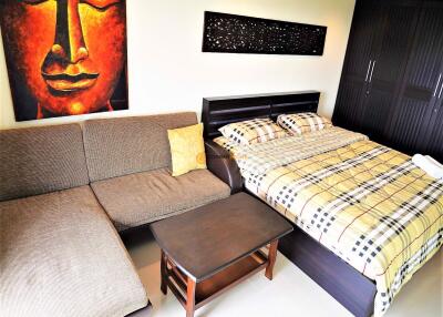 Studio Condo in Angket Condominium Jomtien