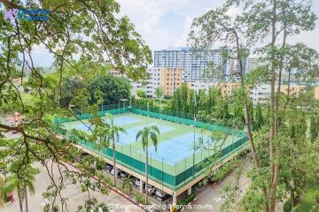 Beachfront Seaview Condo with Cliff & Beach Condotel