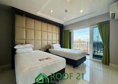 Apartment with 60 sq.m. of 2 bedrooms in an excellent location. At Pratumnak Hill Pattaya. price only 2.9 million baht.