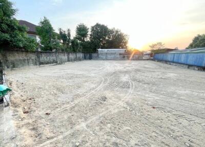 Land plot in Soi Siam Country Club for sale