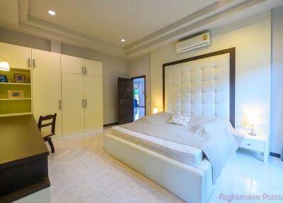 4 Bed House For Rent In East Pattaya - SP 2