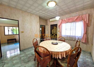 2 Bedrooms Villa / Single House in Wantana Village East Pattaya H011890