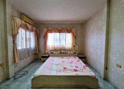 2 Bedrooms Villa / Single House in Wantana Village East Pattaya H011890