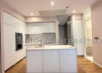 2 Bedrooms beautifully fitted and furnished at Vittorio Condominium - Sukhumvit 39 Phrom Phong BTS