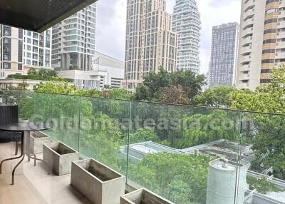 2 Bedrooms beautifully fitted and furnished at Vittorio Condominium - Sukhumvit 39 Phrom Phong BTS