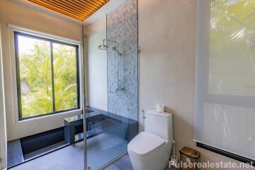 4-Bedroom Gallery Loft Villa for Sale in Baan Varij, Naiharn, Phuket