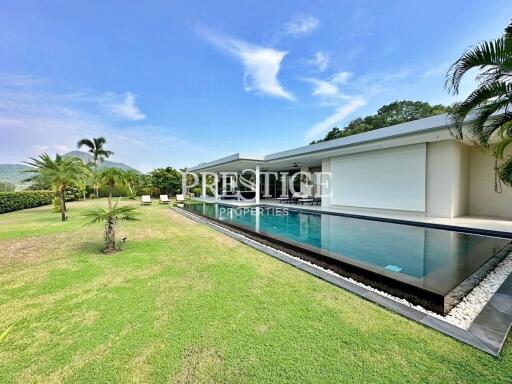 Silverhill-Residence – 3 bed 4 bath in Na-Jomtien PP10538