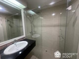 3-BR Apt. near MRT Sukhumvit