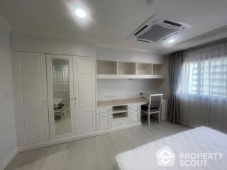 3-BR Apt. near MRT Sukhumvit