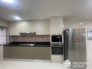 3-BR Apt. near MRT Sukhumvit