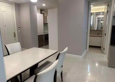 2 bed Condo in Q Langsuan Lumphini Sub District C020998