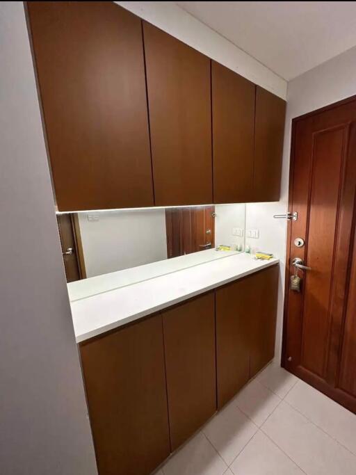 1 bed Condo in Silom Park View Bang Rak District C020988