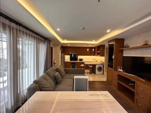 1 bed Condo in Silom Park View Bang Rak District C020988