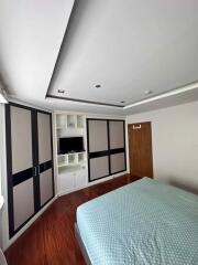 1 bed Condo in Silom Park View Bang Rak District C020988
