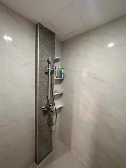 1 bed Condo in Silom Park View Bang Rak District C020988