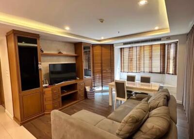 1 bed Condo in Silom Park View Bang Rak District C020988