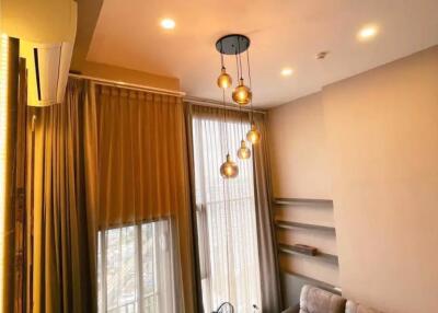 1 bed Duplex in KnightsBridge Space Ratchayothin Chatuchak Sub District D020987