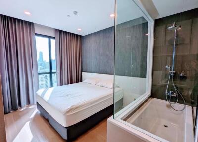 2 bed Condo in Ashton Chula - Silom Mahaphruettharam Sub District C020986