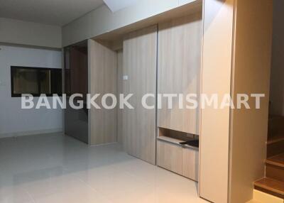 Townhouse at Baan Klang Muang Ratchaphruek-Sathorn for sale