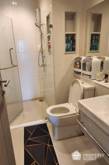 2-BR Condo at Life Asoke - Rama 9 near MRT Phra Ram 9