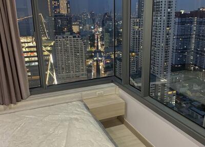 1-BR Condo at Pyne By Sansiri near BTS Ratchathewi