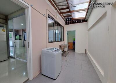 3 Bedroom Townhouse In The Delight Cozy Pattaya For Sale