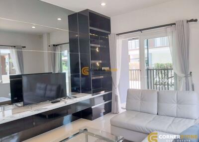 3 bedroom House in Patta Let East Pattaya