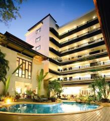 2 bedroom Condo in Nirvana Place Pattaya