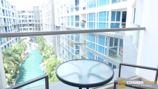 คอนโดนี้มี ห้องสตูดิโอ้  อยู่ในโครงการ คอนโดมิเนียมชื่อ Centara Avenue Residence and Suites 