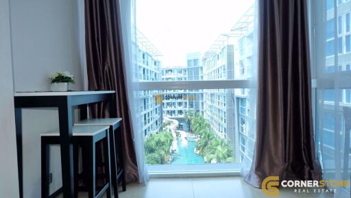 คอนโดนี้มี ห้องสตูดิโอ้  อยู่ในโครงการ คอนโดมิเนียมชื่อ Centara Avenue Residence and Suites 