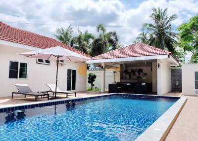 3 Bedrooms bedroom House in Powers Court East Pattaya