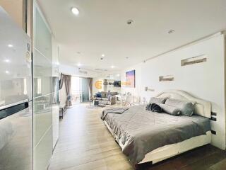 Studio Condo in Markland Pattaya