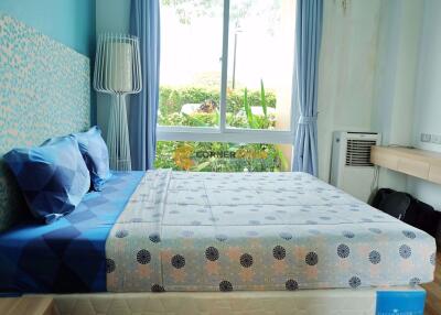คอนโดนี้ มีห้องนอน 1 ห้องนอน  อยู่ในโครงการ คอนโดมิเนียมชื่อ Atlantis Condo Resort 