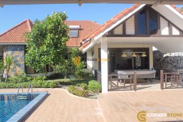 4 bedroom House in Pattaya Hill 2 East Pattaya