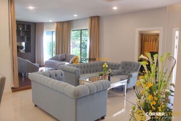 4 bedroom House in Pattaya Hill 2 East Pattaya