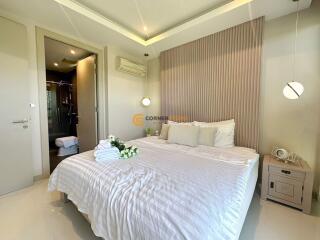 บ้านหลังนี้มี 2 ห้องนอน  อยู่ในโครงการชื่อ Palm Oasis  ตั้งอยู่ที่ จอมเทียน