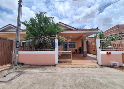 3 Bedrooms House in Chokchai Village 8 East Pattaya H011650