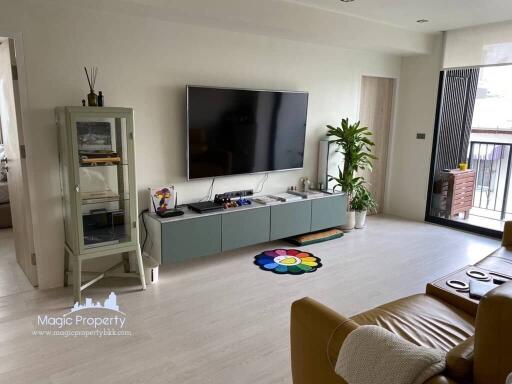 2 Bedroom For Sale in The Alcove Thonglor 10 Condominium, Watthana, Bangkok