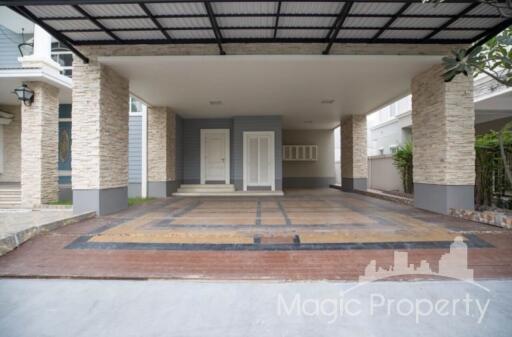 4 Bedroom House For Sale in Narasiri Bangna, Bang Phli, Samut Prakan