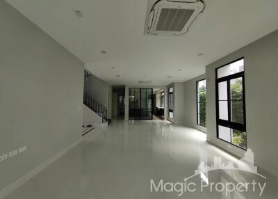 5 Bedroom Single House For Sale in Nantawan Pinklao - Kanchana, Taling Chan, Bangkok