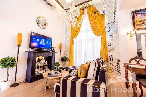 3 Bedroom Townhouse For Sale in Crystal Ville, Lat Phrao, Bangkok