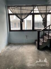 3 Floors Building For Sale in Sukhumvit 69, Phra Khanong Nuea, Watthana, Bangkok