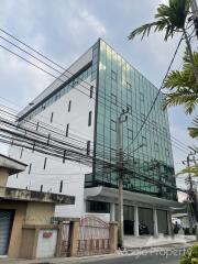 Commercial Building For Rent on  Lat Phrao 87, Wang Thonglang, Bangkok