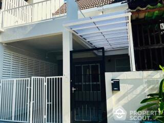 2-BR House near BTS Udom Suk