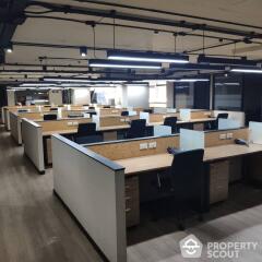 Office Space for Rent in Suriyawong